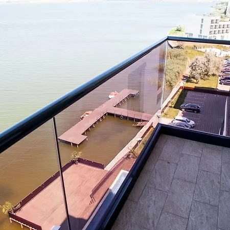 Sophia Sunset Lakeview Mamaia
